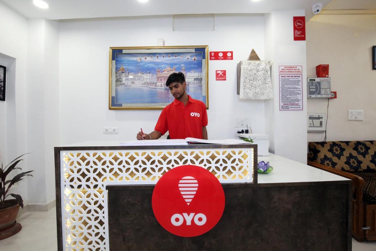 Oyo 9732 Amar Motel Nayagaon Dış mekan fotoğraf